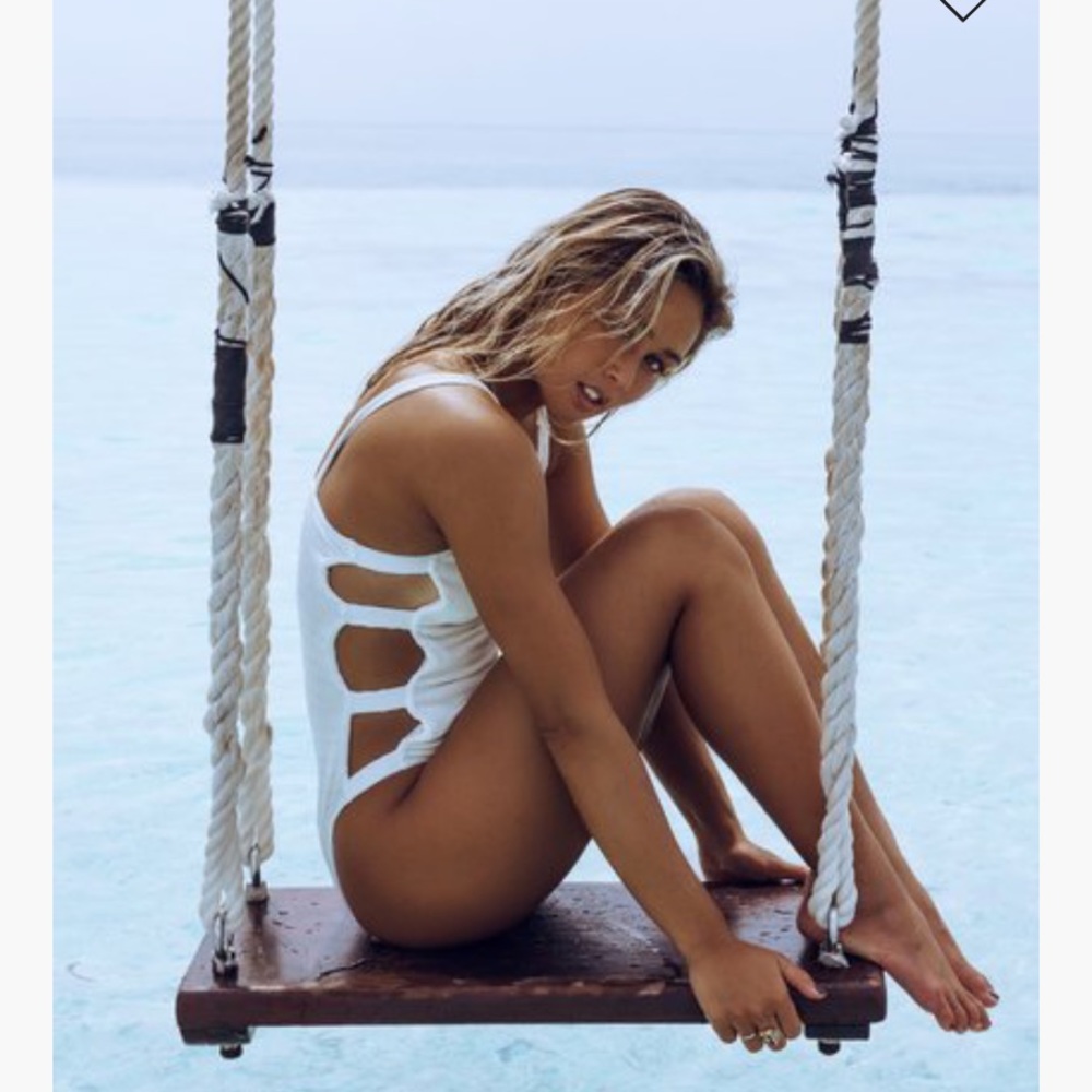 Billabong Sun Rise One Piece Swimsuit Sz M